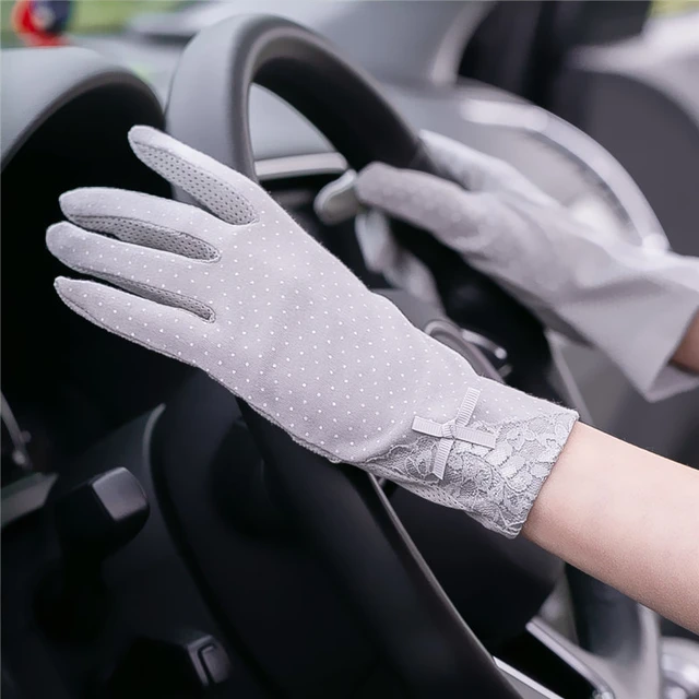 2024 New Fashion Summer Cotton Print Dot Short Non-slip Breathable Ladies  Thin Sun UV Protection Gloves Driving Gloves for Women