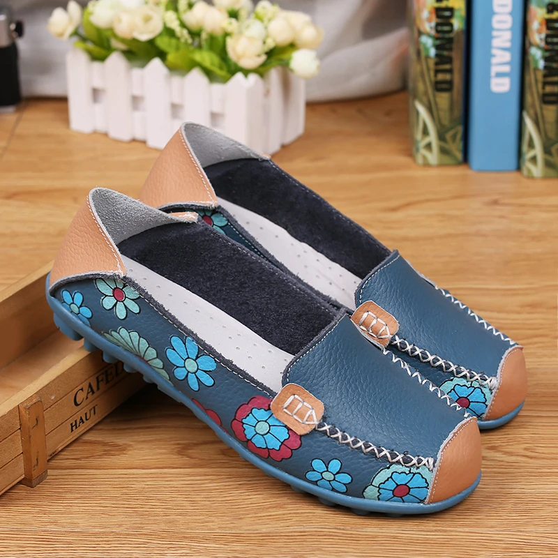 

New printed leather ladies single shoes flat with comfortable soft non-slip rubber soft bottom ladies shoes simple fashion