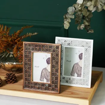 

European retro openwork engraving mirror photo frame Retro nostalgic golden white picture frame decoration