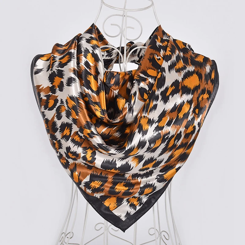 Элегантный женский большой квадратный шелковый шарф с принтом, 90*90 см, модный весенний и осенний серый и фиолетовый Шелковый шарф из полиэстера, шаль - Цвет: coffee black leopard