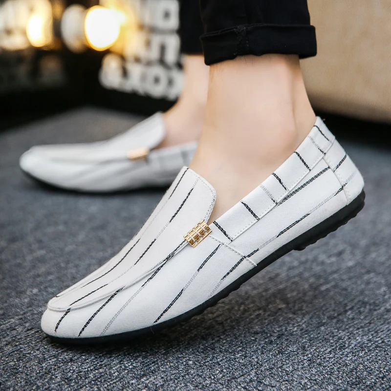 Summer England Style Casual Shoes Men Fashion Lazy Comfortable Light Canvas Driving Peas Shoe HC-233