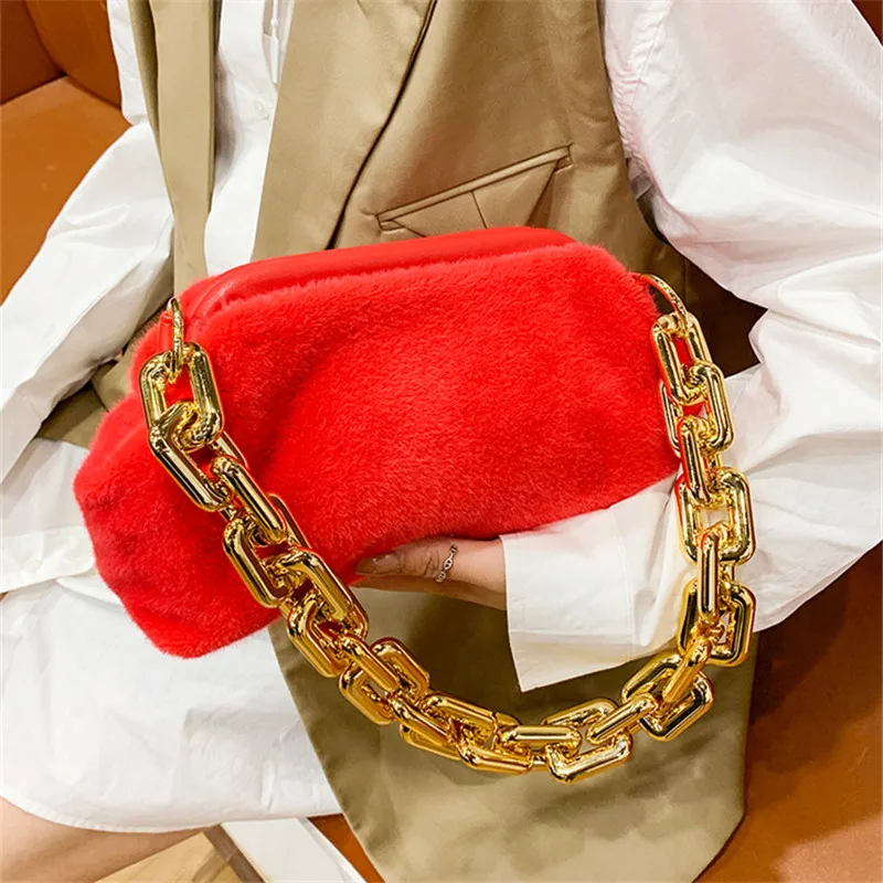 

Thick Chain Armpit Bag 2020 Winter New High-quality Soft Plush Women's Designer Handbag High Capacity Shoulder Messenger Bag