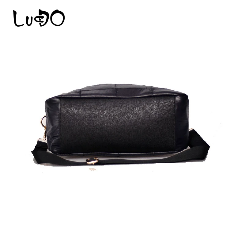 LUCDO Brand Luxury Handbag New Winter Woman Warm Space Cotton Shell Bags Designer Rabbit Fur Bag Ladies Jacket Shoulder Bag