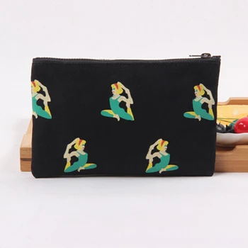 

2019 Hot Sale Canvas Zipper Key Bag Mobile Phone Package For Woman Fashion Character Pattern Coin Purse 3 Colours