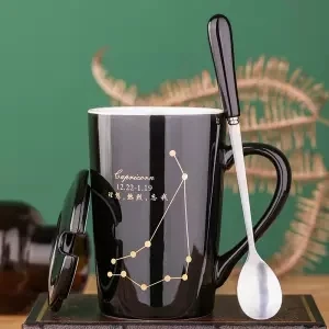 Чашка керамическая чашка кружка с крышкой с ложкой Мужская и женская пара креативная чашка Бытовая чайная чашка молочная чашка кофейная чашка Tazas стакан - Цвет: Capricorn