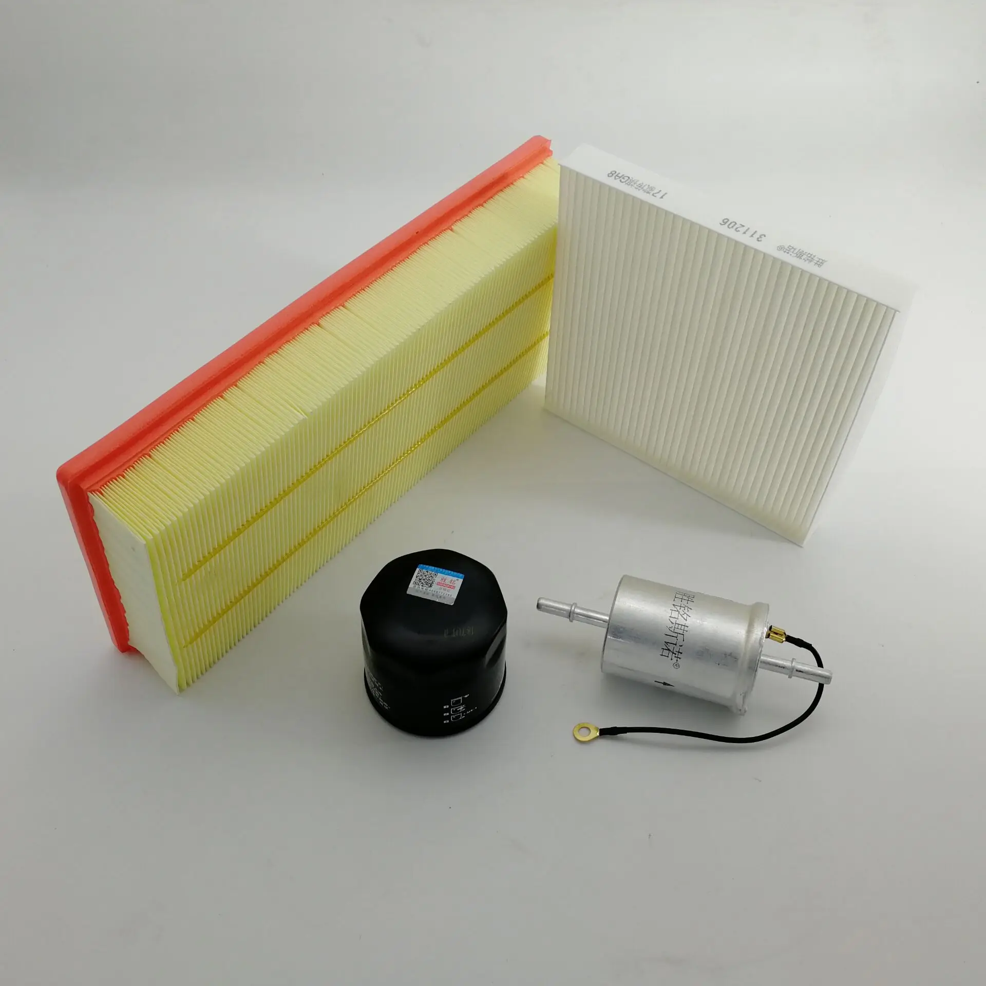4 pieces a set Air filter oil filter Air conditioning Fuel FOR GAGC GAC Trumpchi GS8