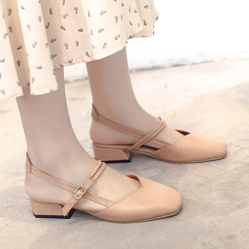 

2019 New Summer Concise Female Pumps Women's Square Toes Square Low Heels Buckle Strap Shoes Woman All-Match Daily Dress Shoes