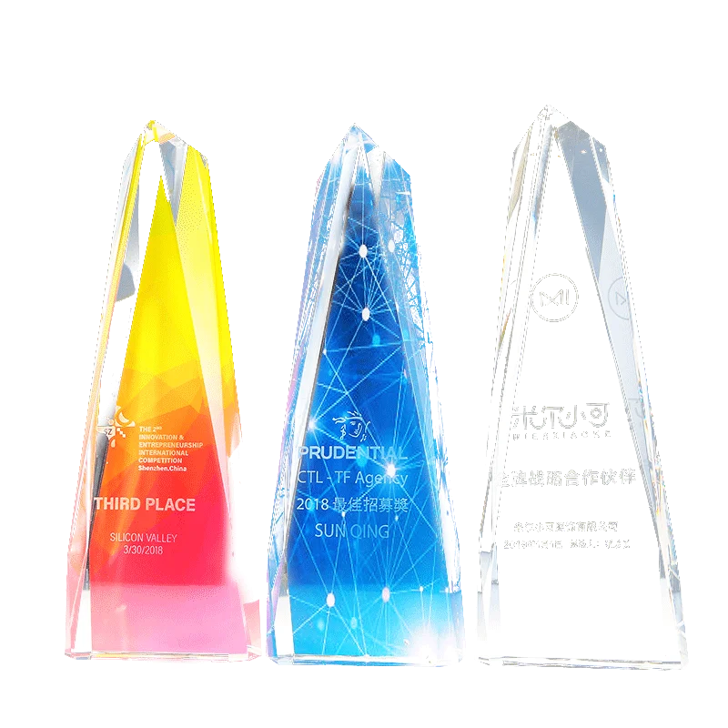

Colorful Iceberg Creative Crystal Trophy Medal Competition Custom Made Outstanding Staff Annual Meeting Company Award Production