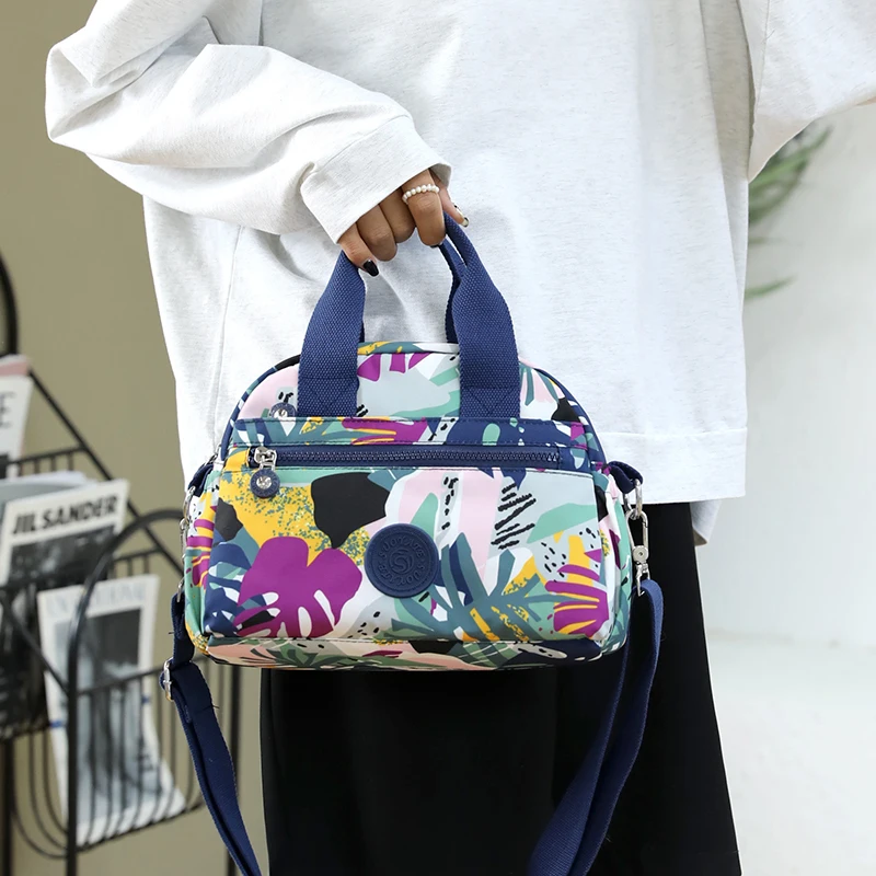 Women Handbags Fashion Floral Pattern Fabric Mommy Bag Large Capacity Multi-pocket Female Shoulder Bag