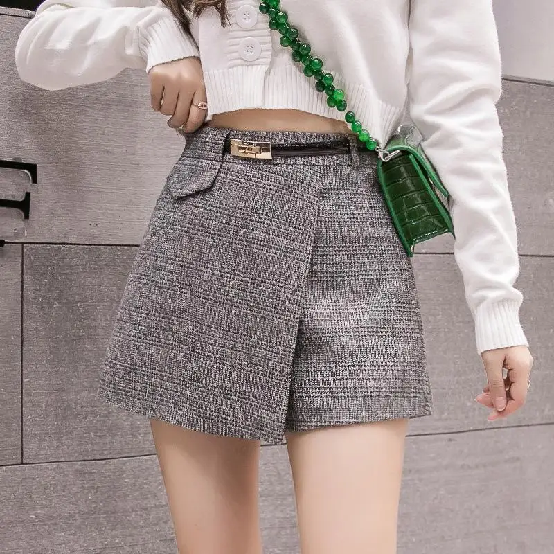 Irregular Woolen Plaid Shorts Skirts For Women Atumn Winter Office Short Women Plus Size Booty Shorts Feminino - Цвет: Gray Plaid