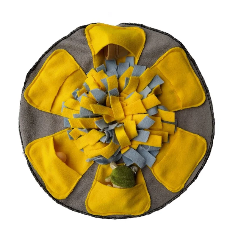 Pet Toys Dog Blanket Toys Mat Pad Piecing Feeding Multi-color Washable Round Training Pet Sniffing - Цвет: Красный