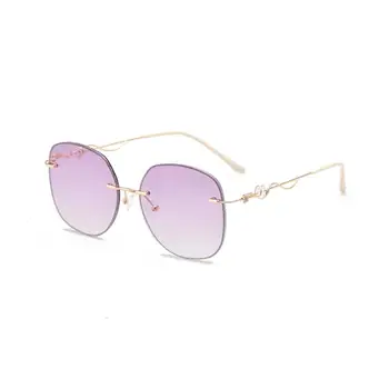 

2020 New fashion creative design square high quality metal frame sunglasses fashion sun glasses
