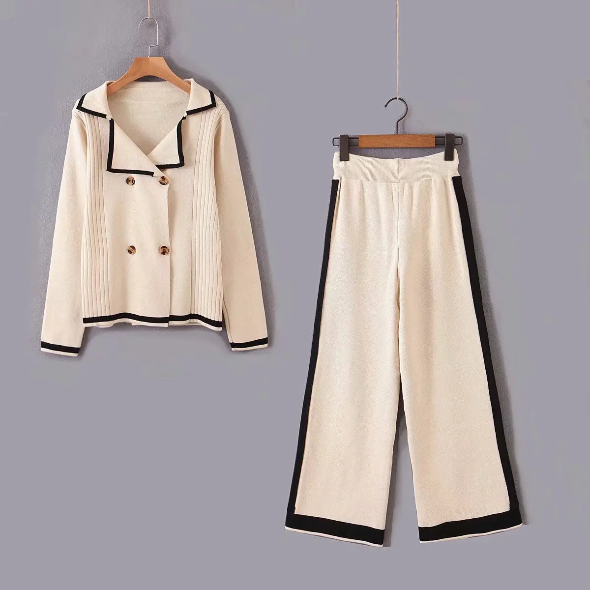 

A Generation of Hong Kong Style Winter New Style Fashion Contrast Color Edge Sweater Loose Pants Set Entity