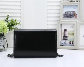 

New women fashion chain one shoulder diagonal small square bag fast hand net red embossed letter chain bag