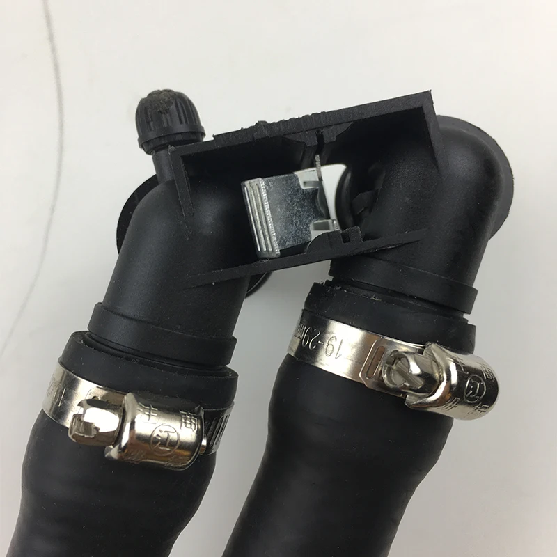 Other Parts & Accessories 6464VW Rubber Water Hose for Peugeot 306