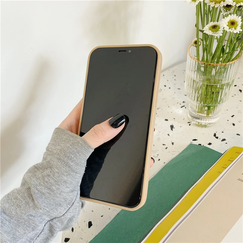 Eco-Friendly Shockproof Cork and Wood Phone Case - Solid Natural Design