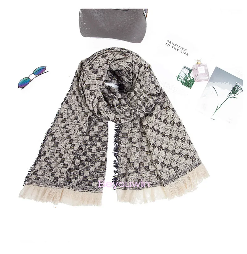 100pcs Plaid Winter Scarf tippet Women Foulard grid Scarves Fashion Casual Scarfs Pashmina cappa
