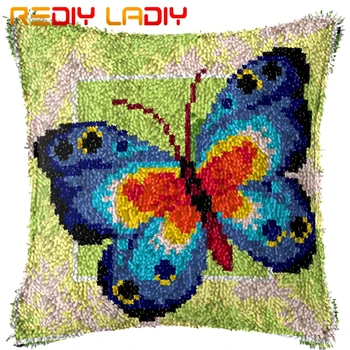 

Latch Hook Cushion Cartoon Bear Bee Pillow Case Printed Color Canvas Acrylic Yarn Latched Hook Pillow Crochet Cushion Cover Kits