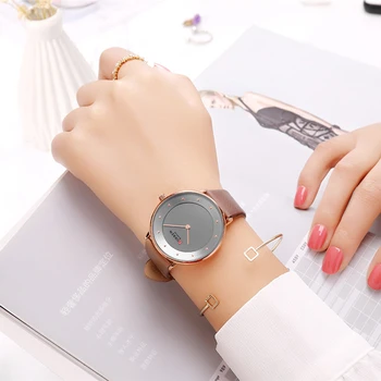 

Charm Analog Quartz Women Watches CURREN New Fashion Ladies Dress Leather Wristwatch Female Clock Valentine Gift bayan kol saati