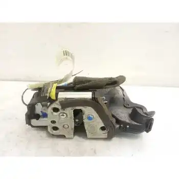 

8330007 lock Left Front Door Toyota Corolla Verso (r1) 2.2 Turbodiesel Cat