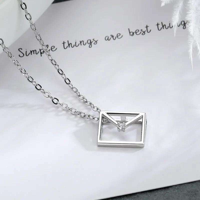 18625095663_1646359543