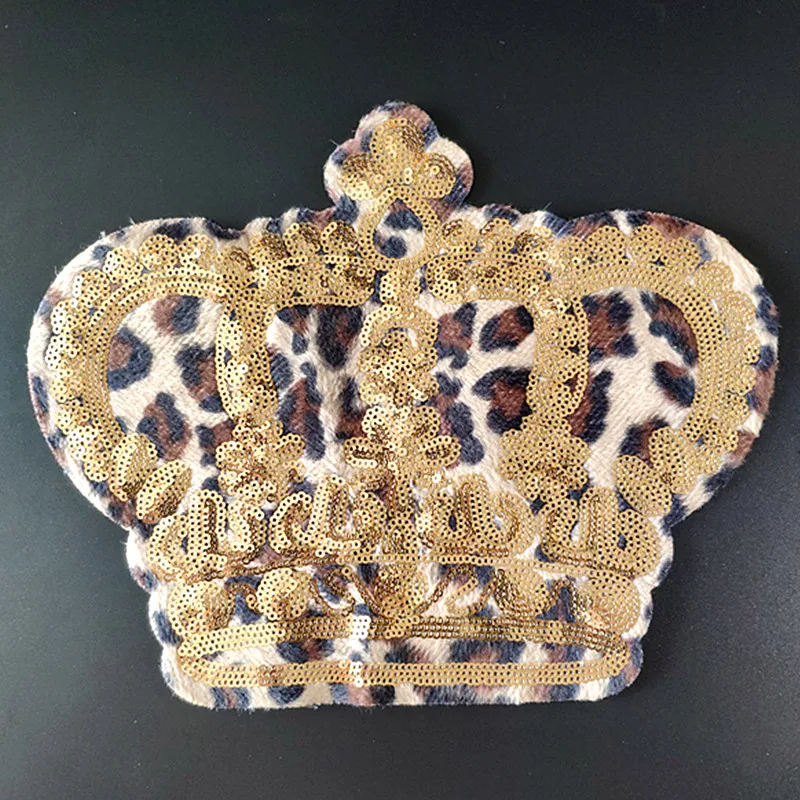 

Patches for clothing 230mm Crown Leopard grain Sequined Fabric Sequins Strange thingst Patch Clothes Stickers Christmas gift