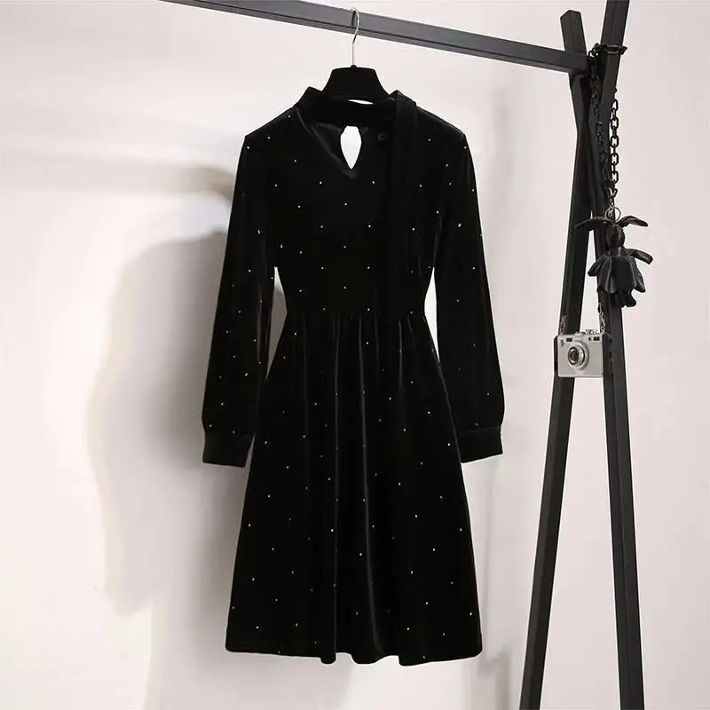 TiLeewon, женское платье размера плюс 4XL, черный цвет, зима-осень, топ, платье с длинным рукавом, вельветовое платье, ТРАПЕЦИЕВИДНОЕ ПЛАТЬЕ с высоким воротом - Цвет: Черный