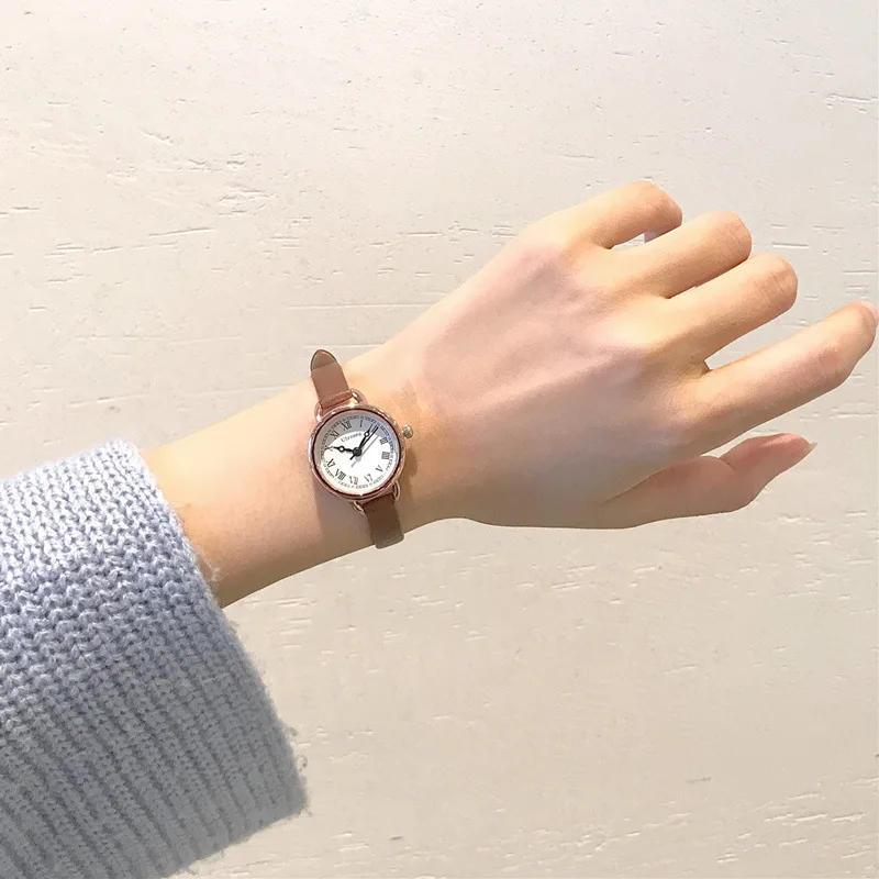 

CHIC College Style Small Dial Watch Women's Mini Small Delicacy Retro Literature And Art Simple Korean-style Students Quartz Wat