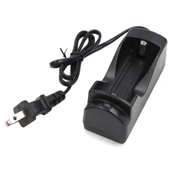 

3.7V battery Charger for 18650 26650 21700 32650 32700 lithium NiMH battery