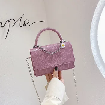 

2020 new female bag small bag retro small bag fashion female bag summer wild chain messenger bag foreign style small square bag