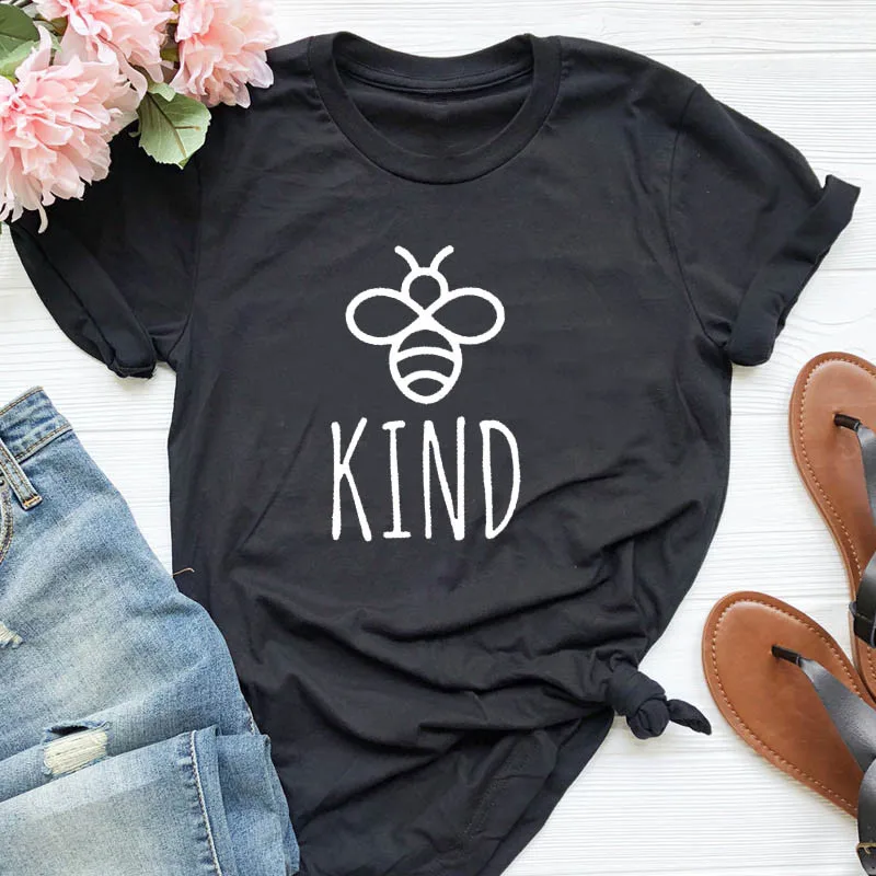Женская футболка большого размера Be Kind хлопковая Футболка с принтом пчел в стиле
