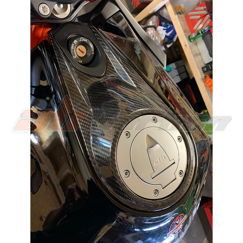 

Крышка топливной крышки бензобака обтекатель для KTM SUPERDUKE 1290 SDR 2014-2017 полностью из углеродного волокна 100%