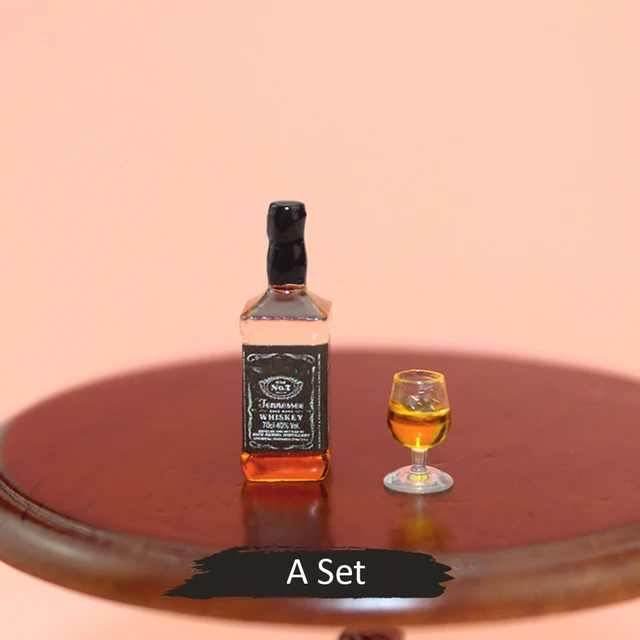 RC Car Accessories Decoration Mini Resin Whisky Bottle Model for 1/10 Rock Crawler Axial SCX10 TAMIYA C01 RC4WD D90 TF2 TRX4 A Set
