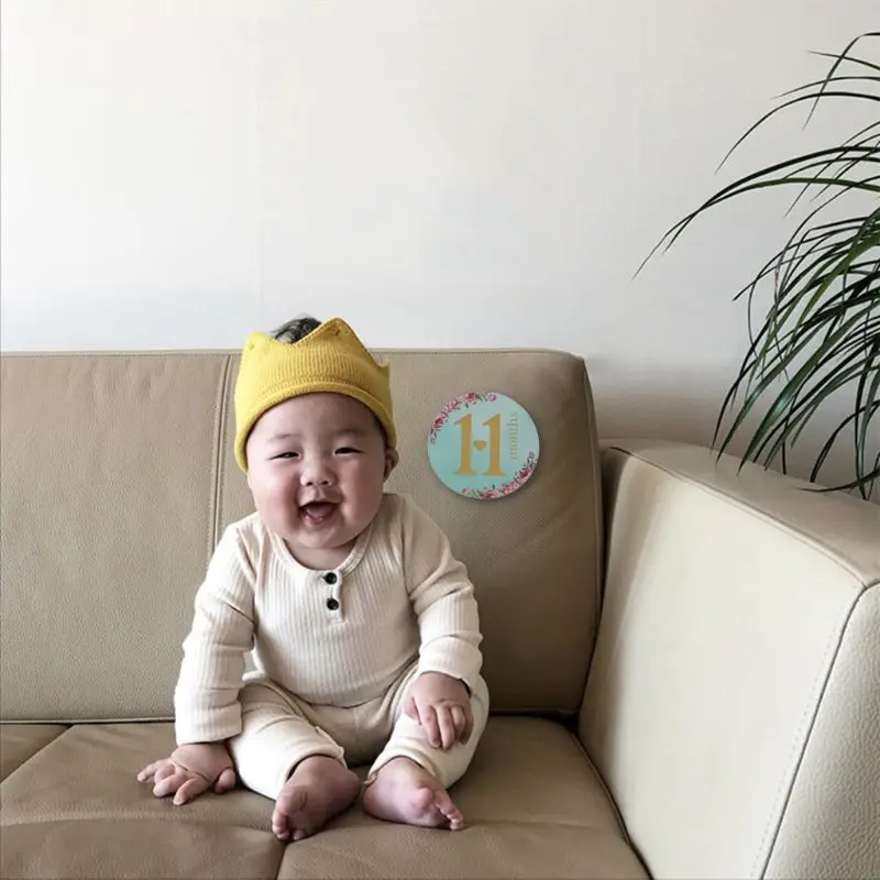 

12 Pcs/Set Month Sticker Baby Photography Milestone Memorial Monthly Newborn Kids Commemorative Card Number Photo Props Accessor