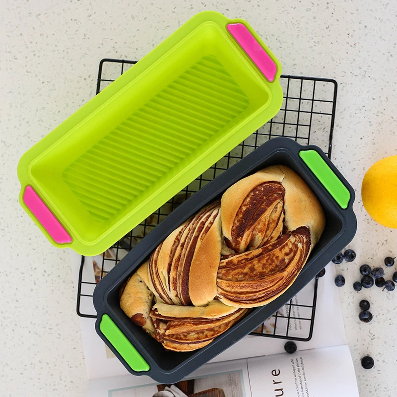 

Platinum silicone rectangular cake mold high temperature resistant non stick cake rectangular toast mold can be put into the ove