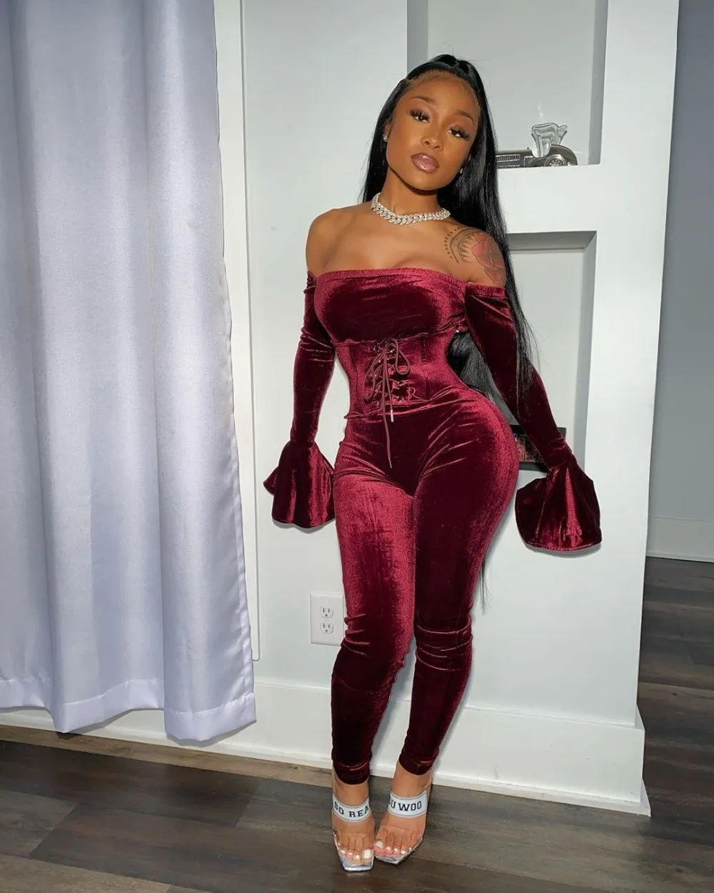 12758121573_606820803