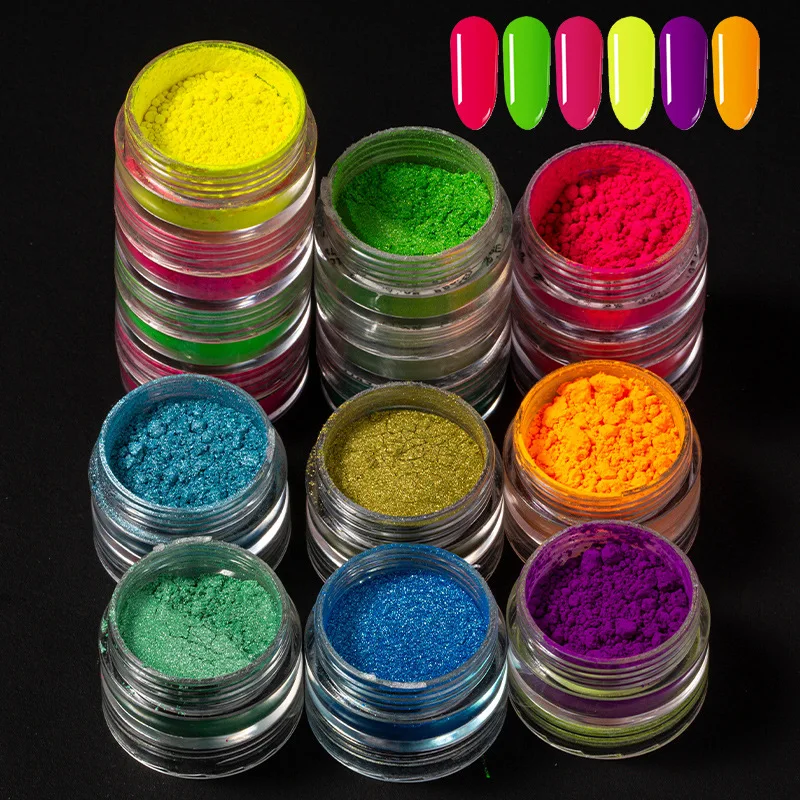 

1 Set of 6 Boxes of Fashionable New Gradient Color Shiny Nail Powder Magic Mirror Effect Powder DIY Decoration Dust Removal Tool