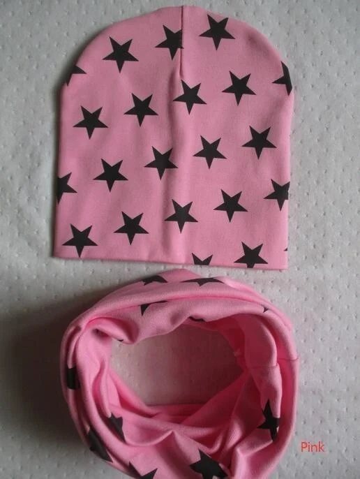 Новая детская осенне-зимняя Шапка-бини + шарф, комплект детской хлопковой 12 различных цветов со звездами, шапка с принтом
