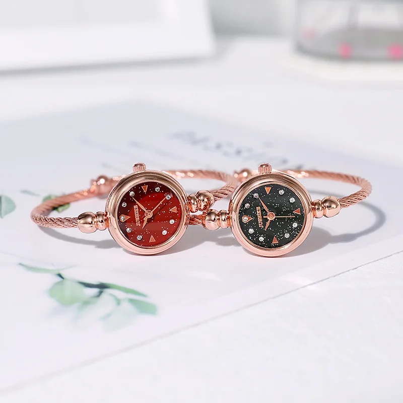 Women Watches Luxury Gold Bangle Bracelet Watches Stainless Steel Retro Ladies Quartz Wristwatches Fashion Casual Women Dress Colck Watch