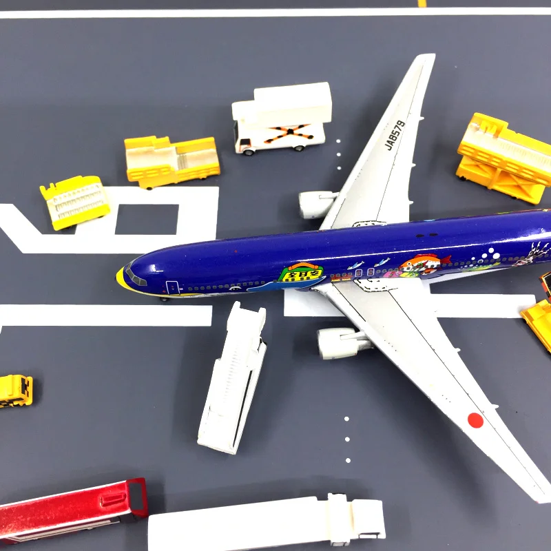 40x Yellow AIRPORT GROUND CREW/People Aircraft GSE Models 1:400 Scale