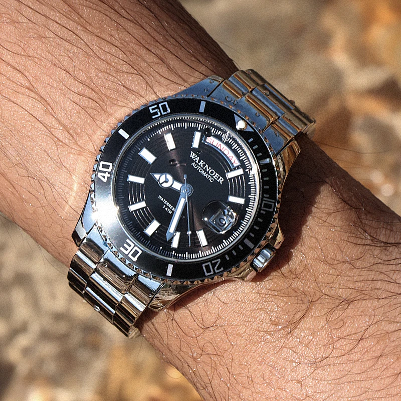 linda galaxy magnetic strap watch