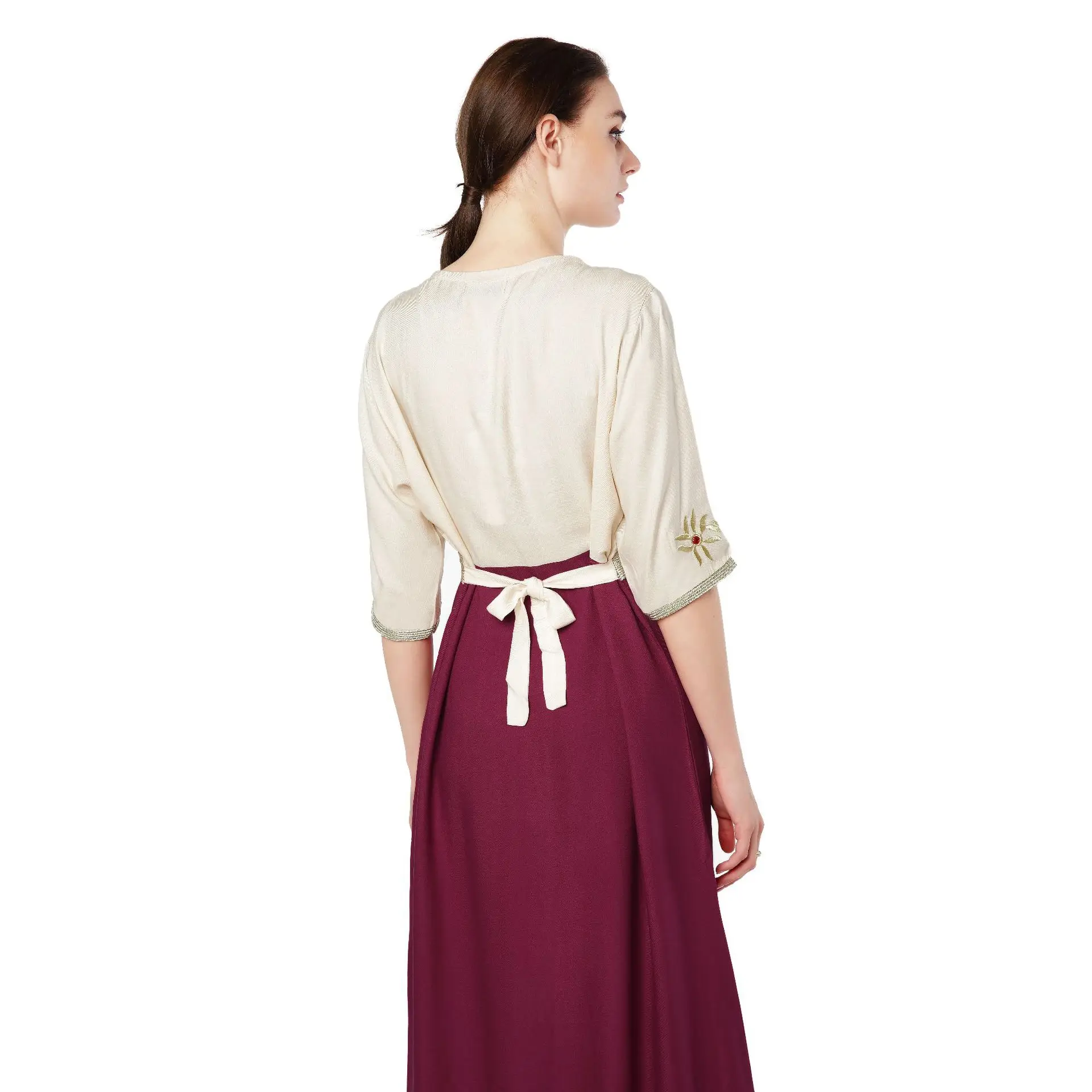 Плюс Средний Восток мусульманских женщин моды o-образным вырезом с коротким рукавом свободного покроя кисточкой длинное платье Рамадан ИД халат абаи платье