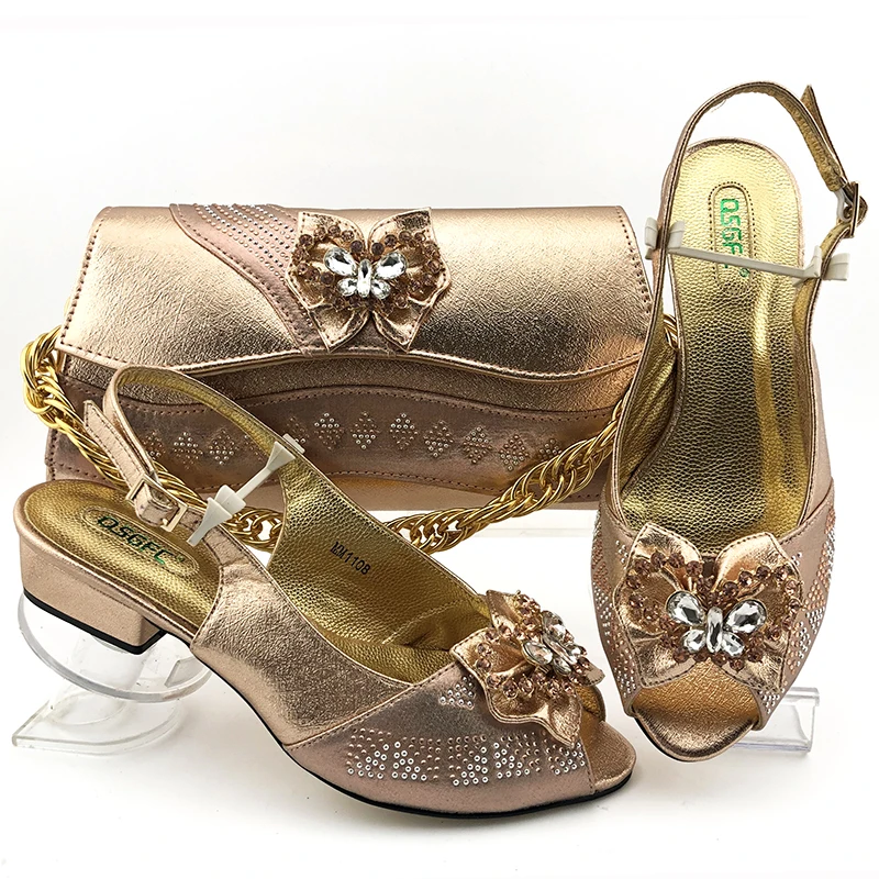 MM1108 CHAMPAGNE SIZE38-43 HEEL 3.8CM 0.85KG 225RMB
