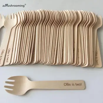 

Disposable Wooden Mini Cute Forks Personalized Birthday Anniversaire Candy Bar Appetizer Fruit Salad Forks Bars Cafe Dessert For