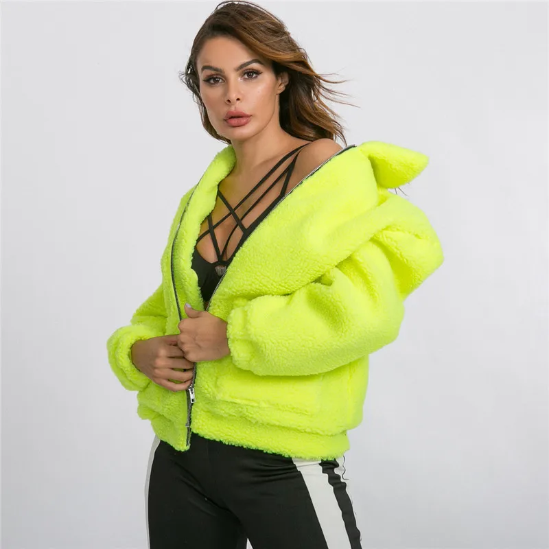 12100522611_1966242478