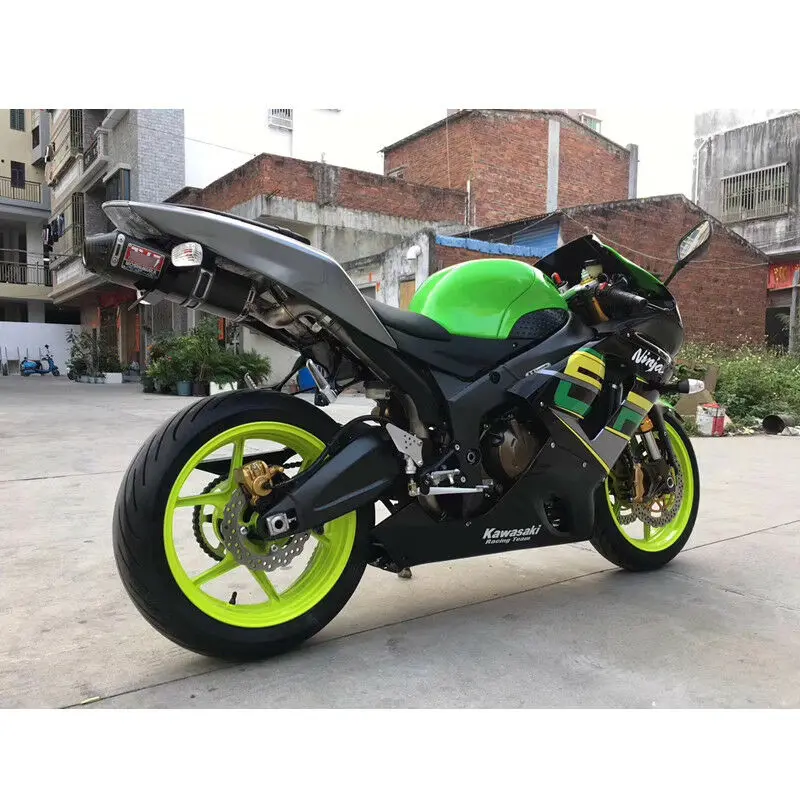 Слипоны для 2004-2008 Kawasaki Ninja ZX6R ZX636 мотоцикл выхлопной трубы Труба среднего звена углеродного волокна рассеиватель света пробки под сиденьем