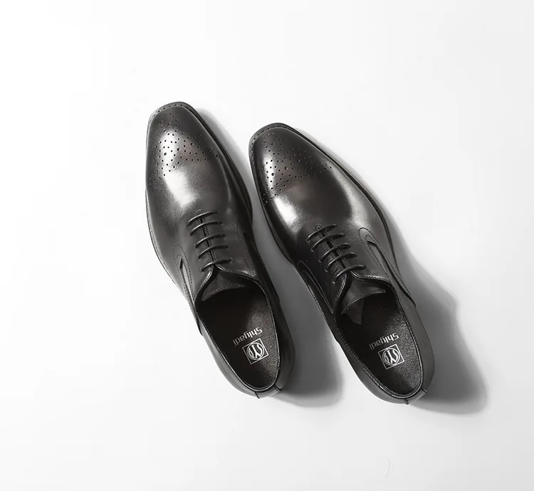 3511770661_738083166