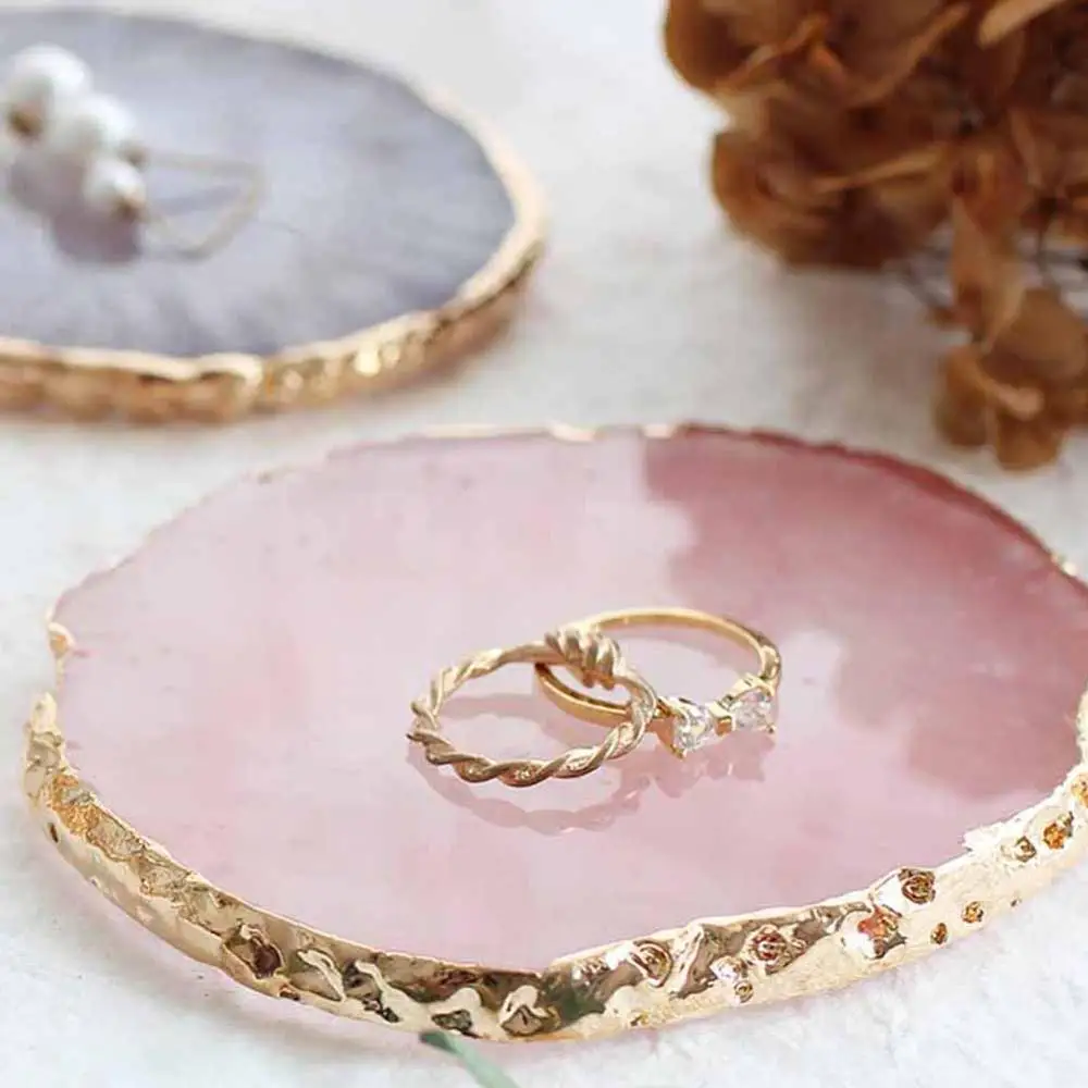 

Resin Jewelry Display Plate Necklace Ring Earrings Display Painted Palette Tray Jewelry Holder Organizer Decoration Jewelry