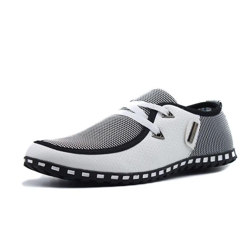 Мужская повседневная обувь; Воздухопроницаемый светильник; Кожаные Туфли-лоферы на плоской подошве; мужские слипоны на плоской подошве; обувь для вождения; большие размеры 38-47 - Цвет: Белый