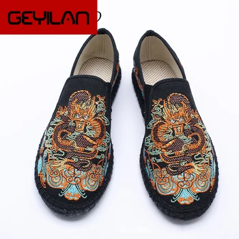 

Slip On Shoes Men Embriodery Canvas Loafers Sneakers 2019 Fisherman Zapatillas Casual Hombre Fashion Sneakers For Men